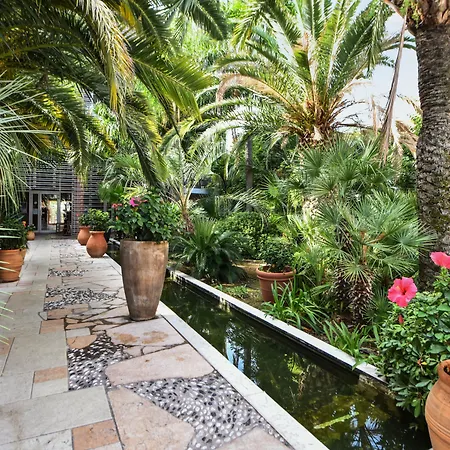 Pierre & Premium Port Prestige 4* Antibes