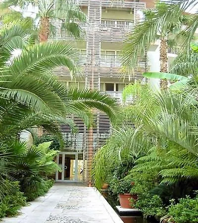 Aparthotel Pierre & Premium Port Prestige 4*