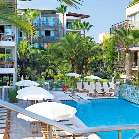 Lejlighedshotel Pierre & Premium Port Prestige Antibes
