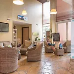 Lägenhetshotell Pierre & Premium Port Prestige Antibes