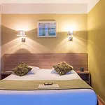 Lägenhetshotell Pierre & Premium Port Prestige Antibes