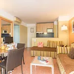Pierre & Premium Port Prestige Lägenhetshotell
