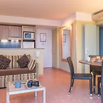 Pierre & Premium Port Prestige Lägenhetshotell Antibes