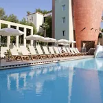 Lägenhetshotell Pierre & Premium Port Prestige