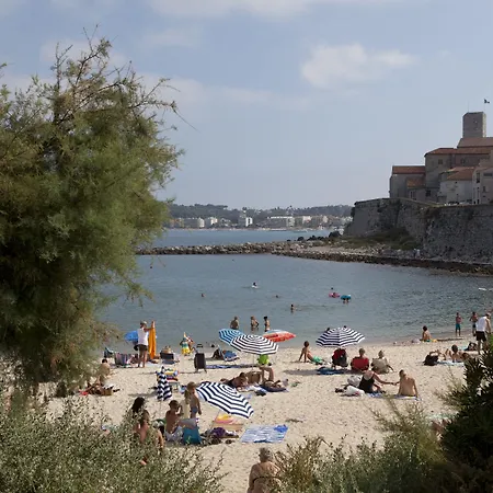 Pierre & Premium Port Prestige 4*
