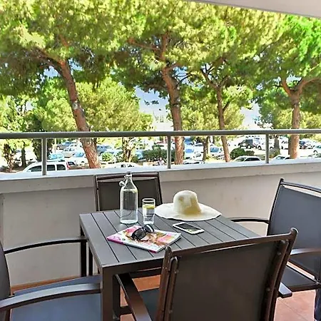 Pierre & Premium Port Prestige 4* Antibes