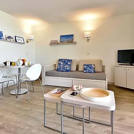 Pierre & Premium Port Prestige Aparthotel Antibes