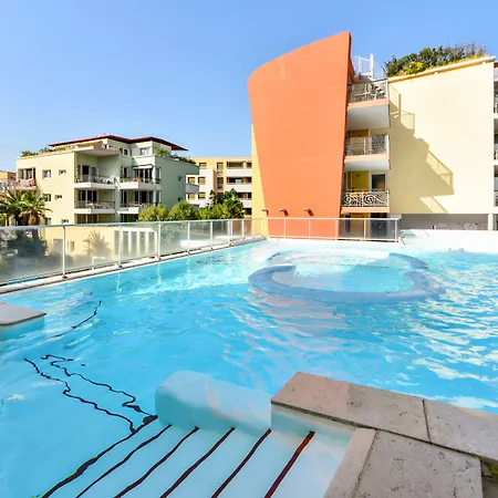 Apart Otel Pierre & Premium Port Prestige Antibes