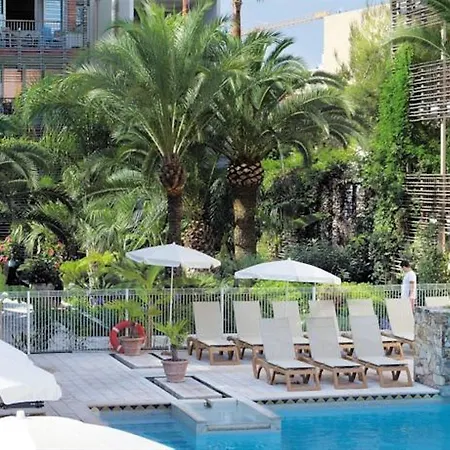 Pierre & Premium Port Prestige Hotel apartamentowy