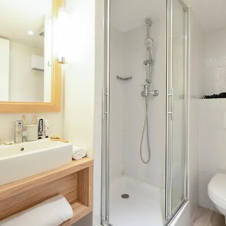 Pierre & Premium Port Prestige 4*