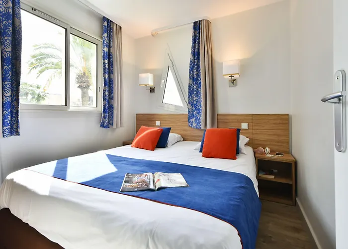 Pierre & Premium Port Prestige 4*